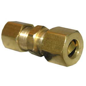 1/8 BRASS COMPRESSION UNION
